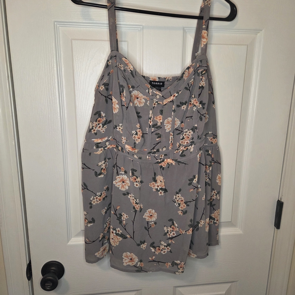 Floral Gray Sleeveless Top